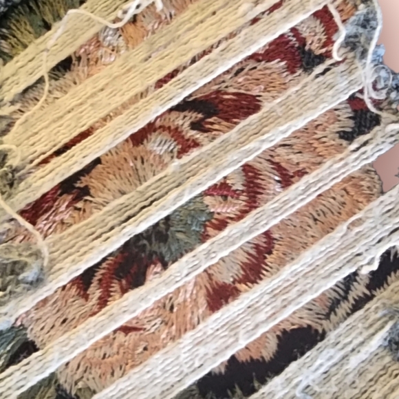 BLACK AND WHITE BRAND, skinny jeans, patches have been added under rips. - Picture 2 of 6